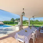Yourhouse Romani Villa