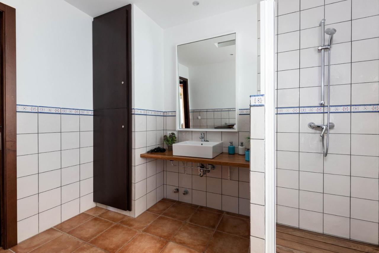 Villa Yourhouse Romani Muro