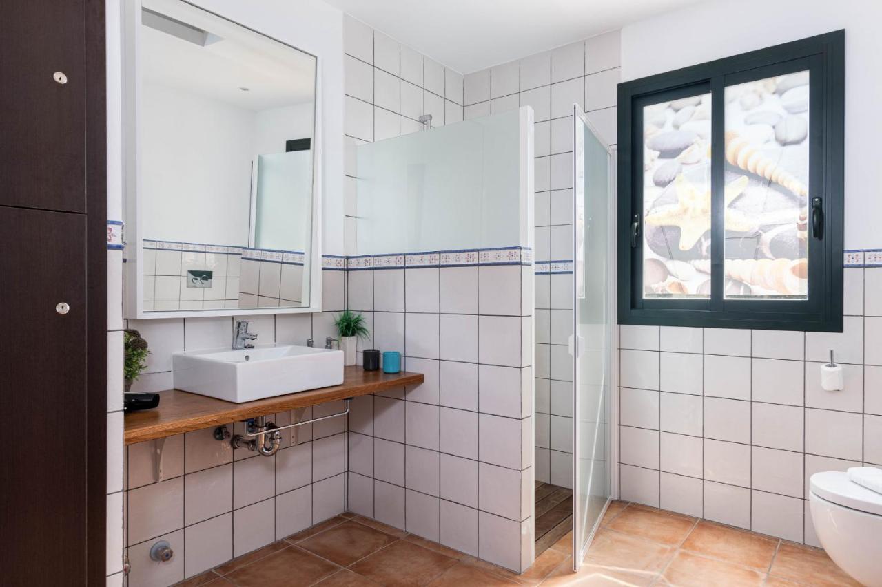 Yourhouse Romani Muro