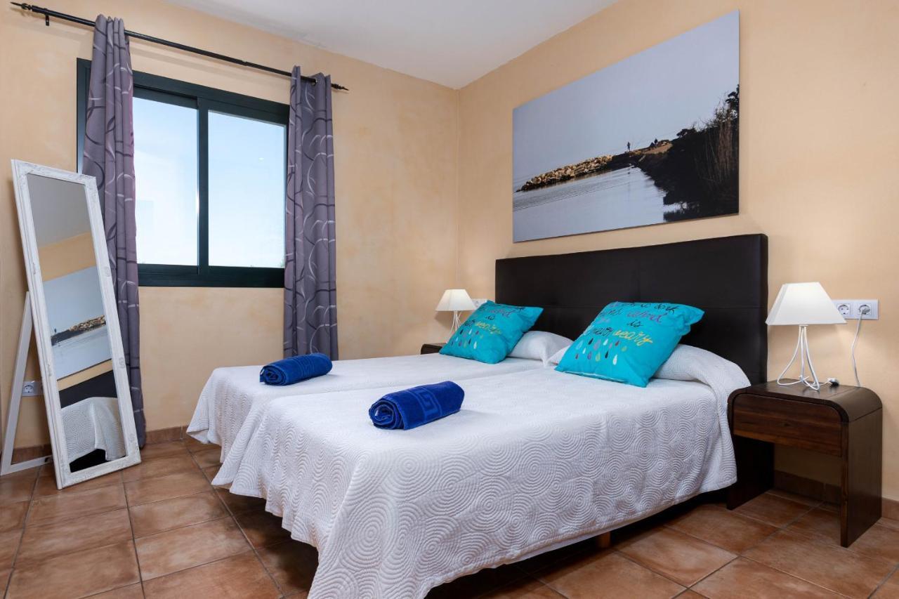 Villa Yourhouse Romani *