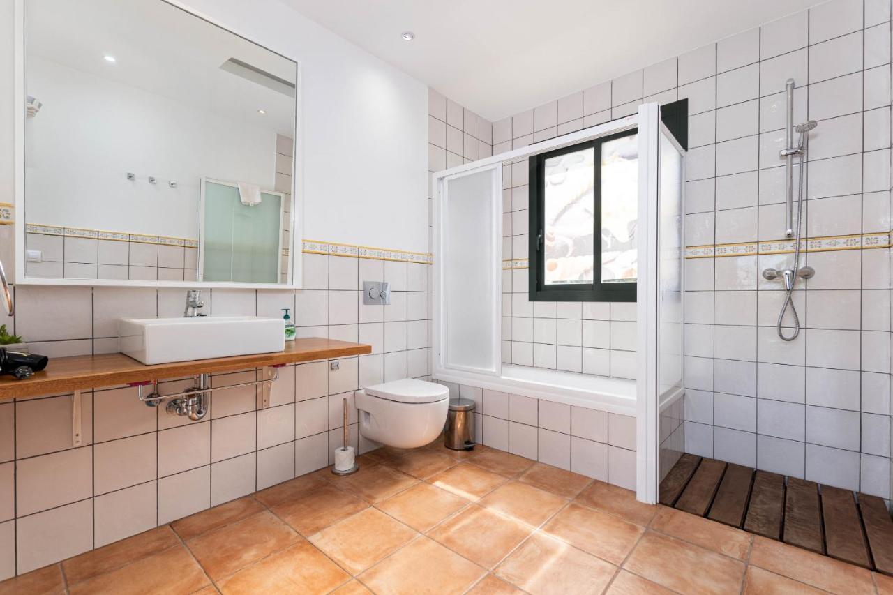 Yourhouse Romani Muro