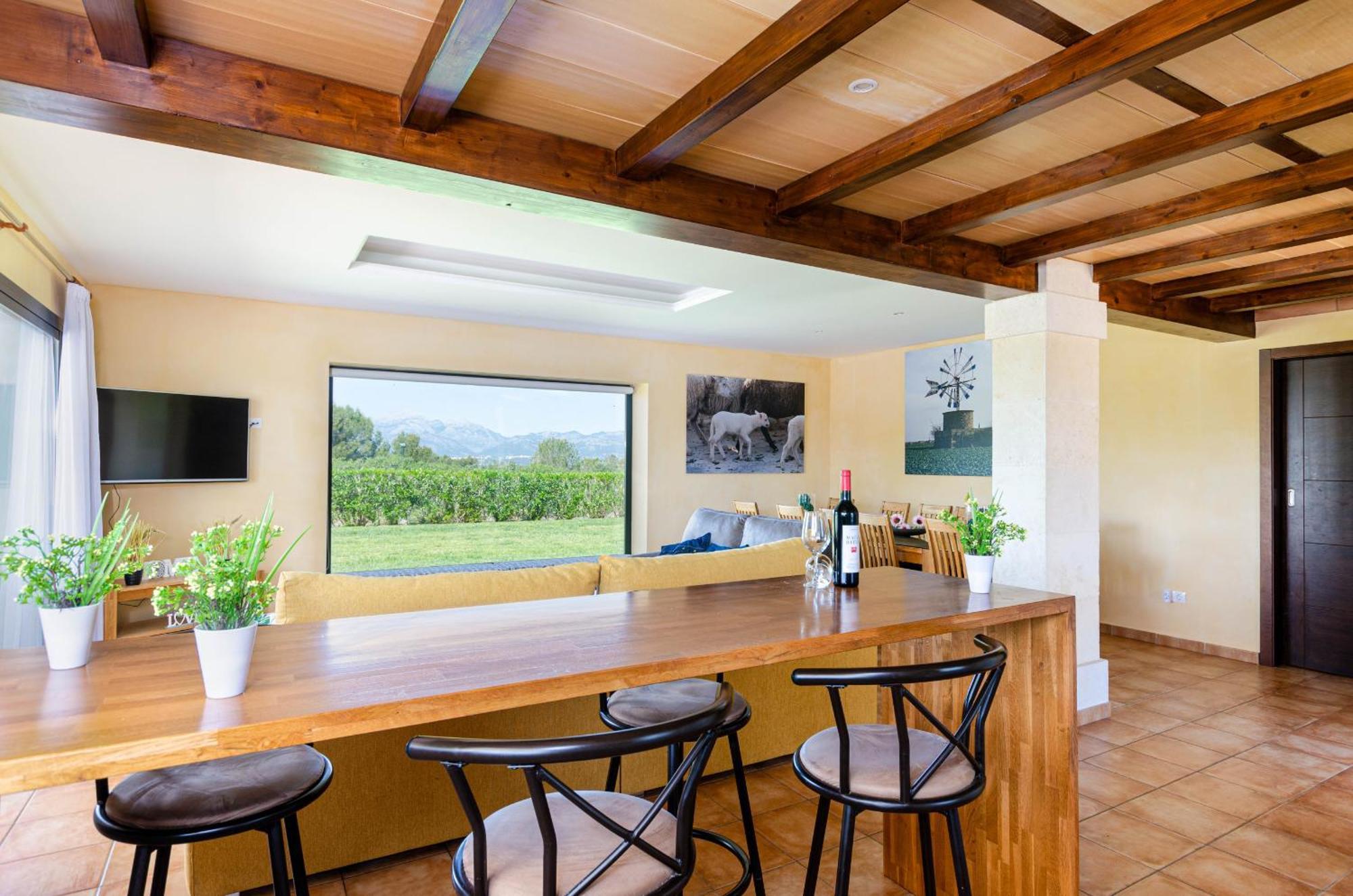 Yourhouse Romani *
